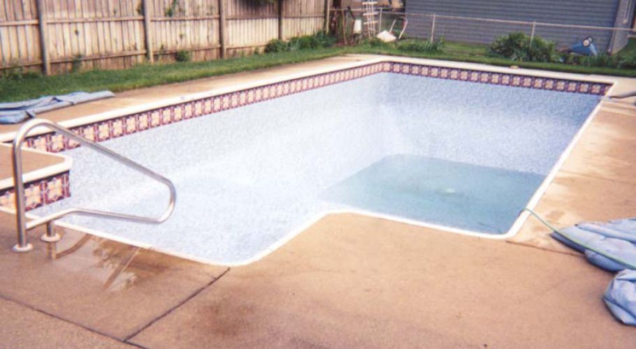 Discount Opening & Closing Pool service in Livonia, MI